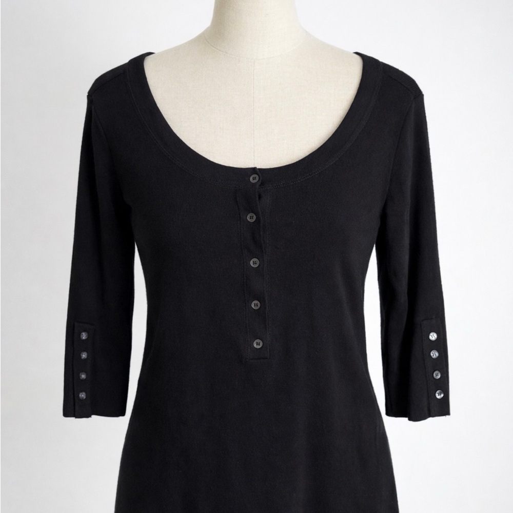 Tommy Bahama scoop Neck Black Long Sleeve Buttoned Top